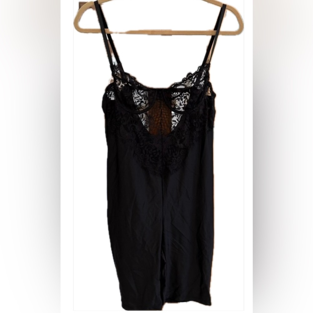 Aria Shape-wear Bodysuit Lingerie Black Lace One Piece Adjustable Straps Med EUC